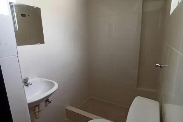1091497825