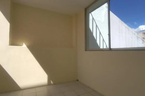 1096294495-3
