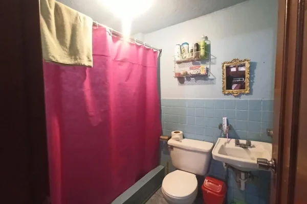1105374147-1