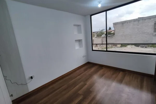 1123995283