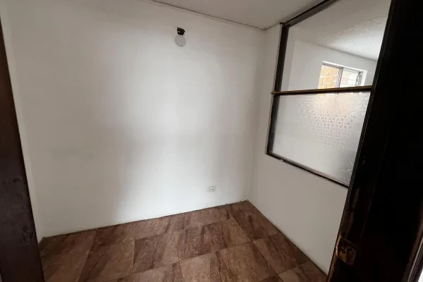 1390742863