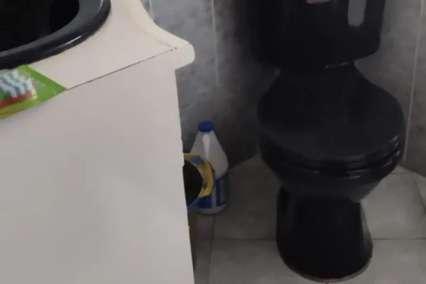 1448245938