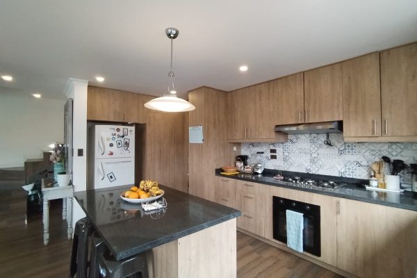 409fa0e3-7b57-493f-b7af-6de2d68b0028