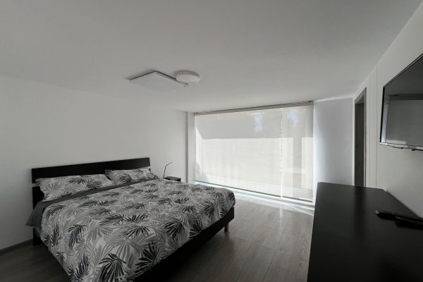 48405f7b-9f07-4ba1-8633-544b609790ab