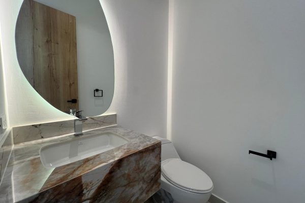 52c85a35-ea16-4852-9cb9-d2b00b669293