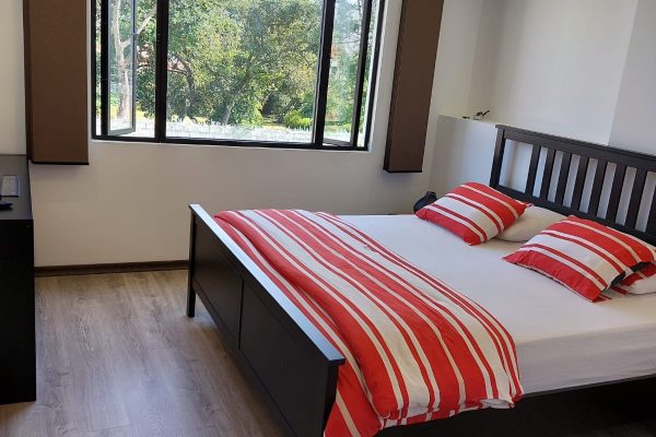 70886593-47d9-49a0-85b0-64cc5cc47387