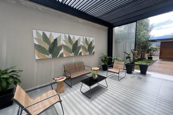 893bb54f-48d8-4a48-adcc-b8568e3079d1