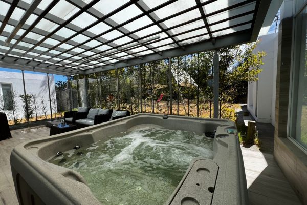 8e893835-8860-4abf-8d5a-c8e7a6a8eee2