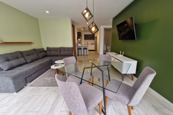 9b378fb3-ba4b-41c4-9c64-2385a71707df