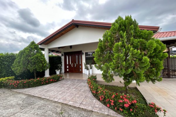 WhatsApp-Image-2025-01-15-at-9.04.13-AM-4