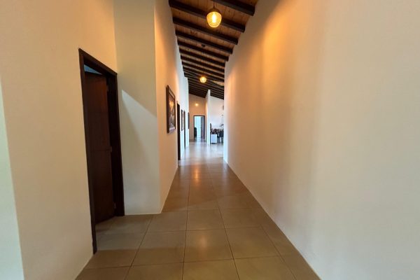 WhatsApp-Image-2025-01-15-at-9.04.30-AM-2