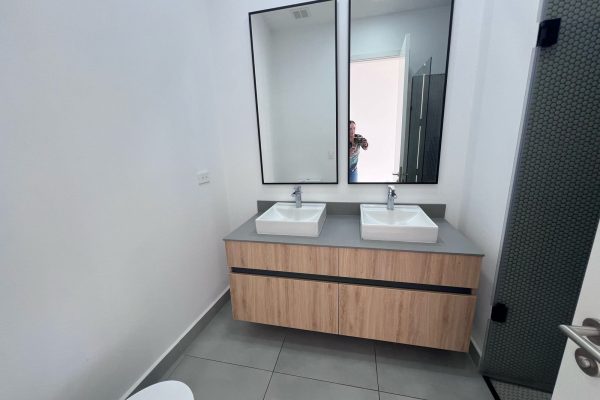 WhatsApp-Image-2025-04-16-at-11.53.50-AM-5