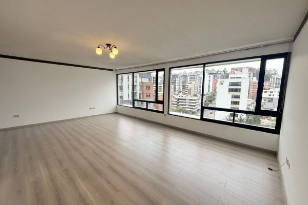 WhatsApp-Image-2025-11-01-at-18.23.26