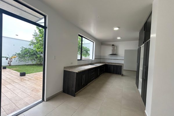 WhatsApp-Image-2025-11-01-at-4.24.44-PM-8