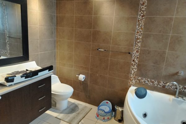 WhatsApp-Image-2025-11-17-at-14.25.231