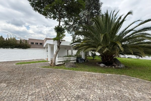 WhatsApp-Image-2025-12-01-at-10.48.27-5