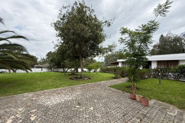 WhatsApp-Image-2025-12-01-at-10.48.27-9