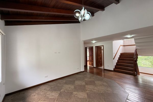 WhatsApp-Image-2025-12-01-at-10.48.30