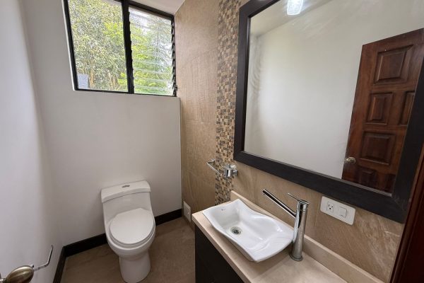 WhatsApp-Image-2025-12-01-at-10.48.35-3