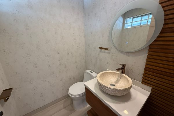 WhatsApp-Image-2026-03-25-at-16.02.59