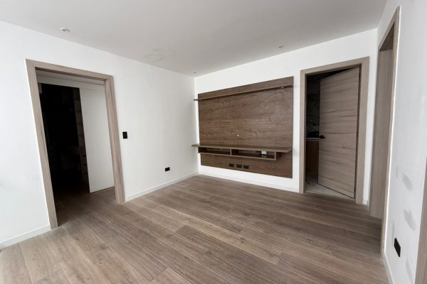 WhatsApp-Image-2026-03-25-at-16.03.00-3