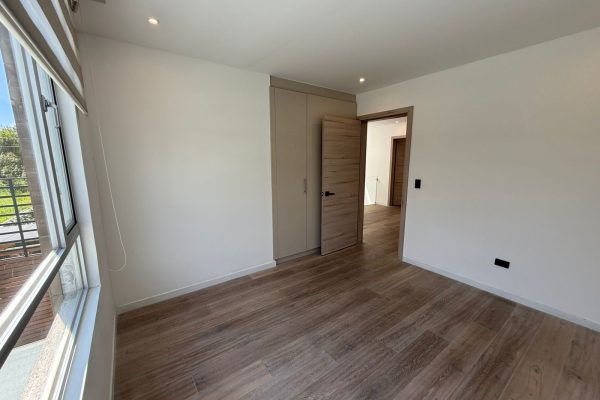 WhatsApp-Image-2026-03-25-at-16.03.02-3