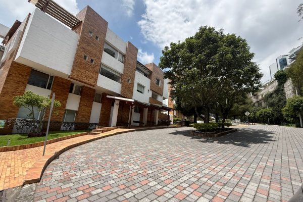 WhatsApp-Image-2026-04-06-at-19.09.38-2