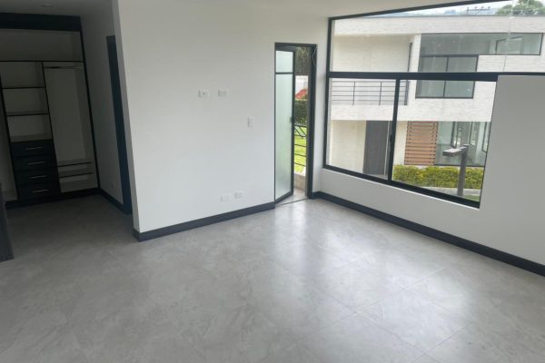 WhatsApp-Image-2026-04-09-at-12.48.02-3