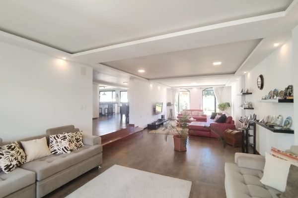 ec55718c-c810-4389-a6f4-fb895b9eca73