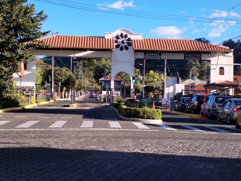 1c78fc25-e4de-4108-9c9e-57b1d32d2d8a-1