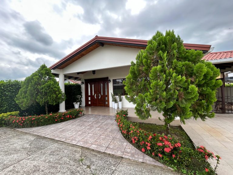 WhatsApp-Image-2025-01-15-at-9.04.13-AM-5