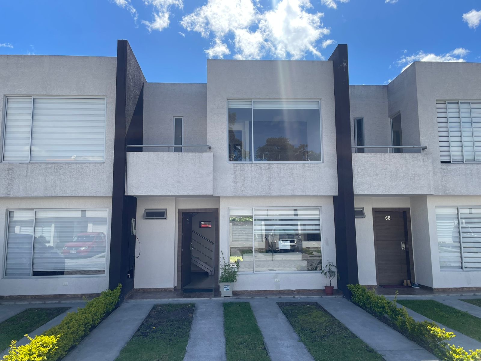 6d2b1ceb-9a02-43ea-b253-c3bc6c4b21f5-1