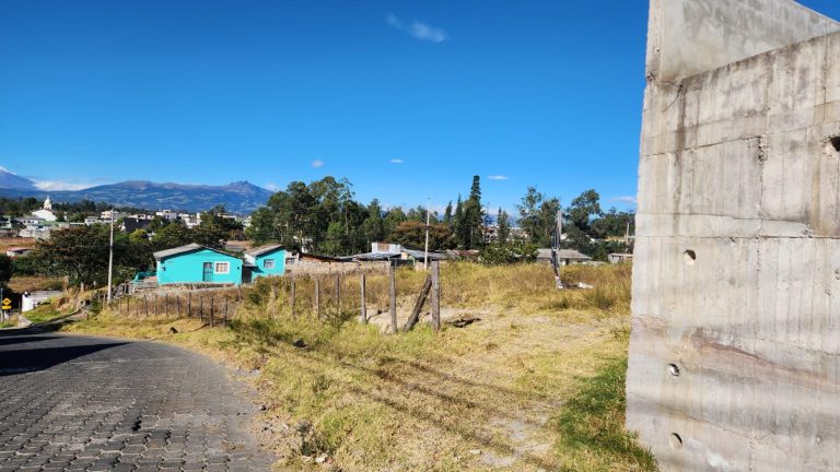 909a6669-4ba2-4be0-bf5a-565d5d582257-1