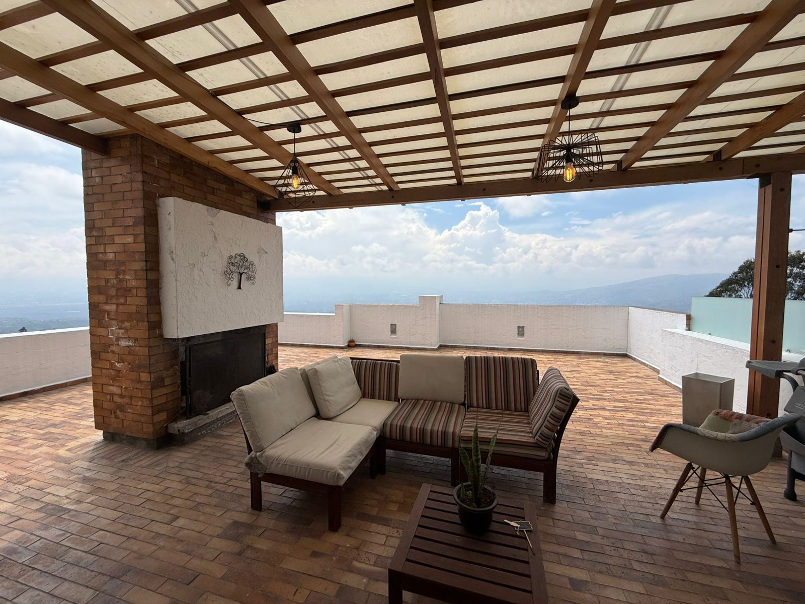 WhatsApp-Image-2026-04-06-at-19.09.28-2-2